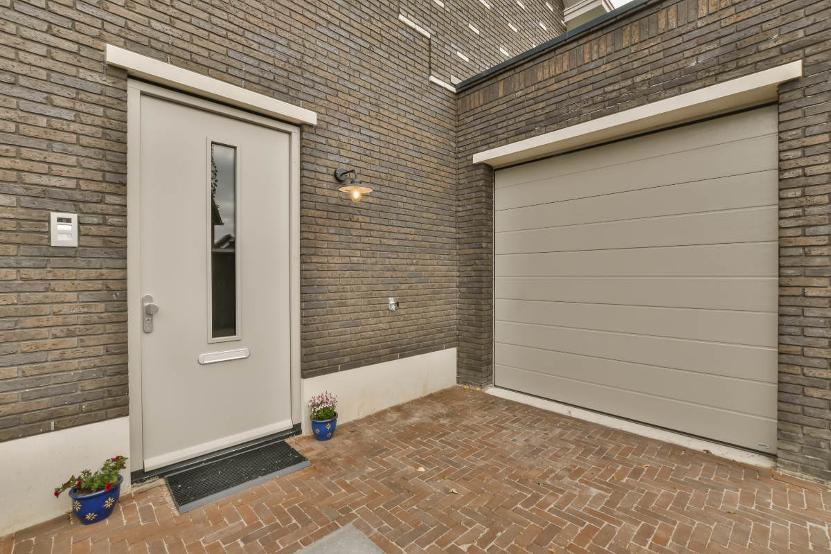 Shutter Door Services Dudley, Sandwell, Walsall, Wolverhampton, Shrewsbury